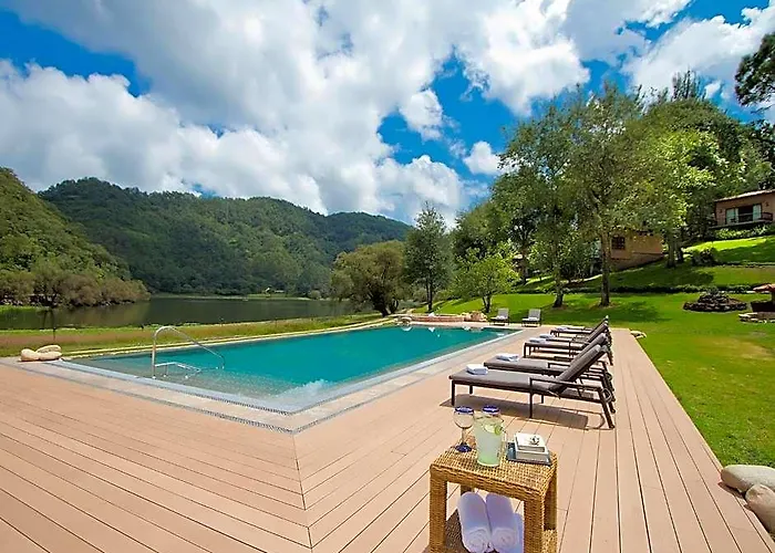 Sierra Lago Resort & Spa